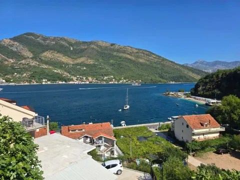 Prodaja, kuća, 48m², Tivat, Crna Gora - image 1