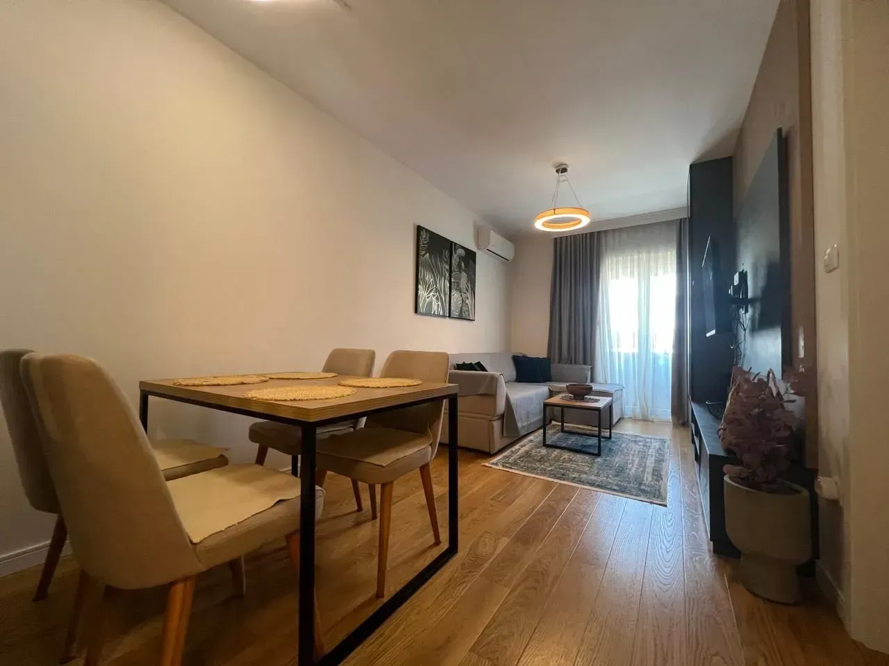 Prodaja, jednosoban stan, 39m², Central Point, Podgorica