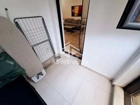 Rent, three bedroom apartment, 64m², Kalenić Pijaca, Vračar Sve Podlokacije - image 11