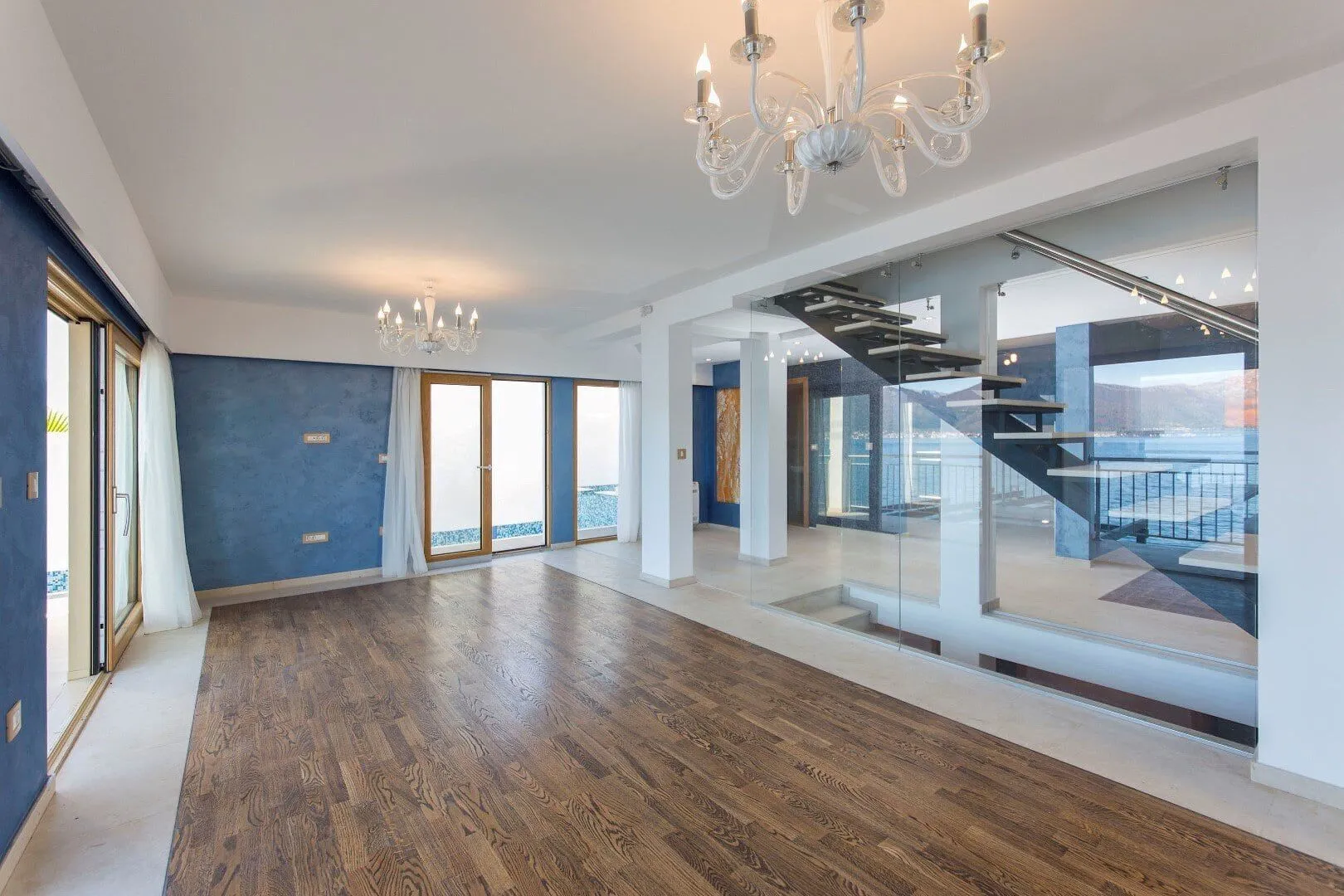 Prodaja, kuća, 300m², Bratešići, Kotor