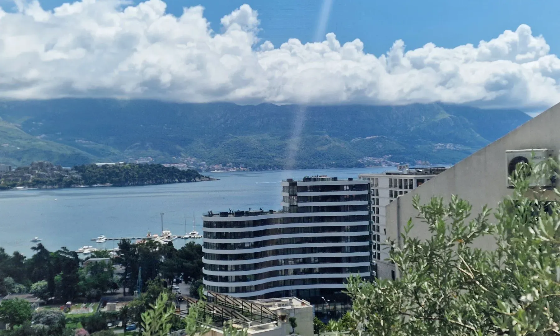 Rent, two bedroom apartment, 75m², Budva, Crna Gora