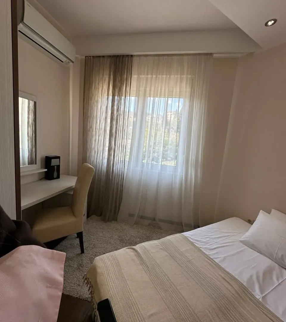 Sale, three bedroom apartment, 91m², Bečići, Budva