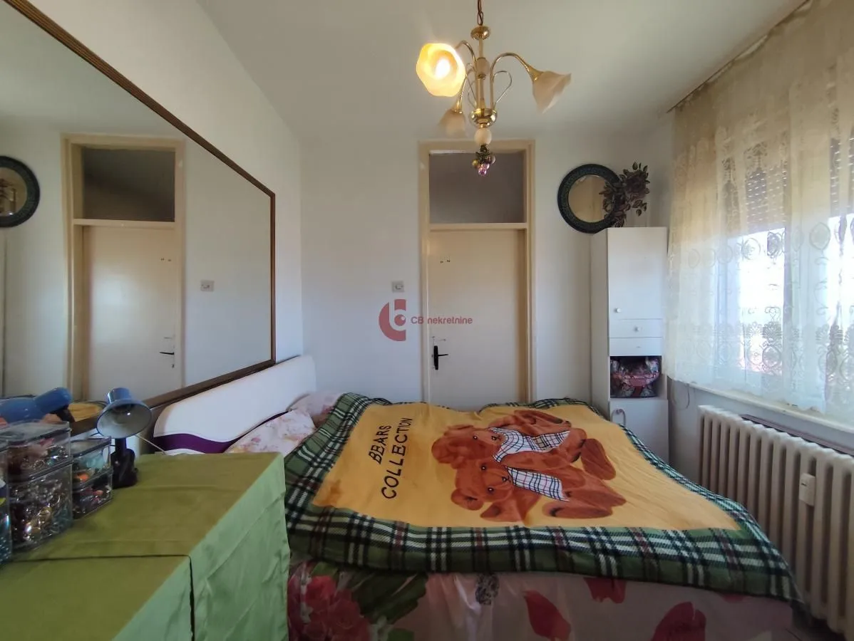 Prodaja, trosoban stan, 75m², Kertvaroš, Subotica