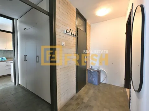 Rent, one bedroom apartment, 60m², Blok 5, Podgorica - image 7