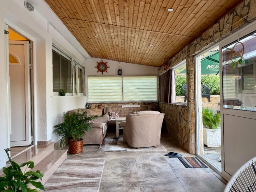 Sale, house, 120m², Polje, Bar