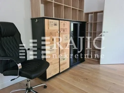 Rent, two bedroom apartment, 70m², Vračar Centar, Vračar Sve Podlokacije