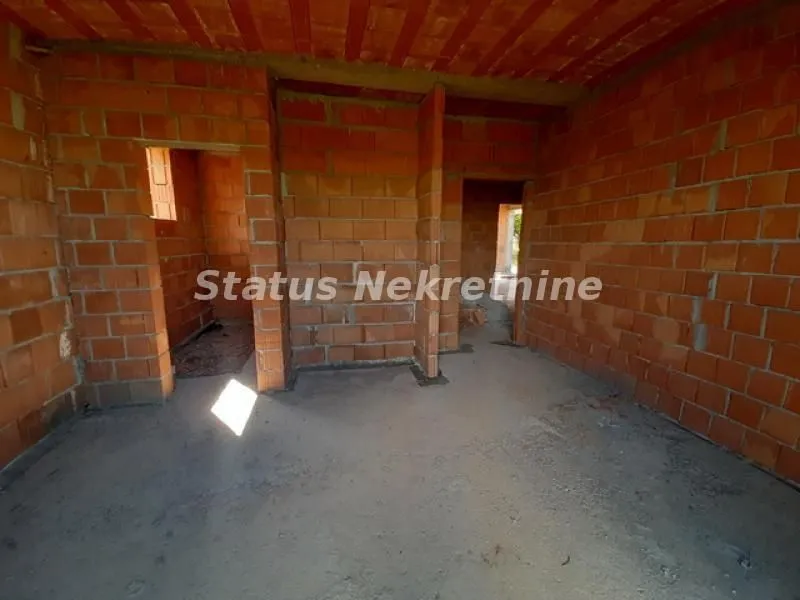 Sale, house, 300m², Ledinci, Petrovaradin