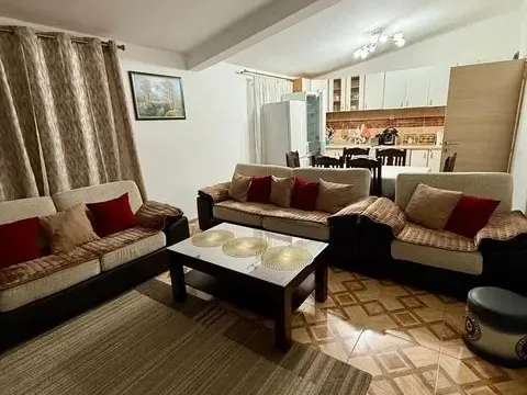 Rent, three bedroom apartment, 140m², Sutomore, Bar - image 10