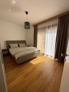 Izdavanje, jednosoban stan, 60m², Obala Đuraševića, Tivat - image 2