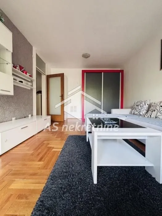 Rent, two bedroom apartment, 45m², Banovo Brdo, Beograd