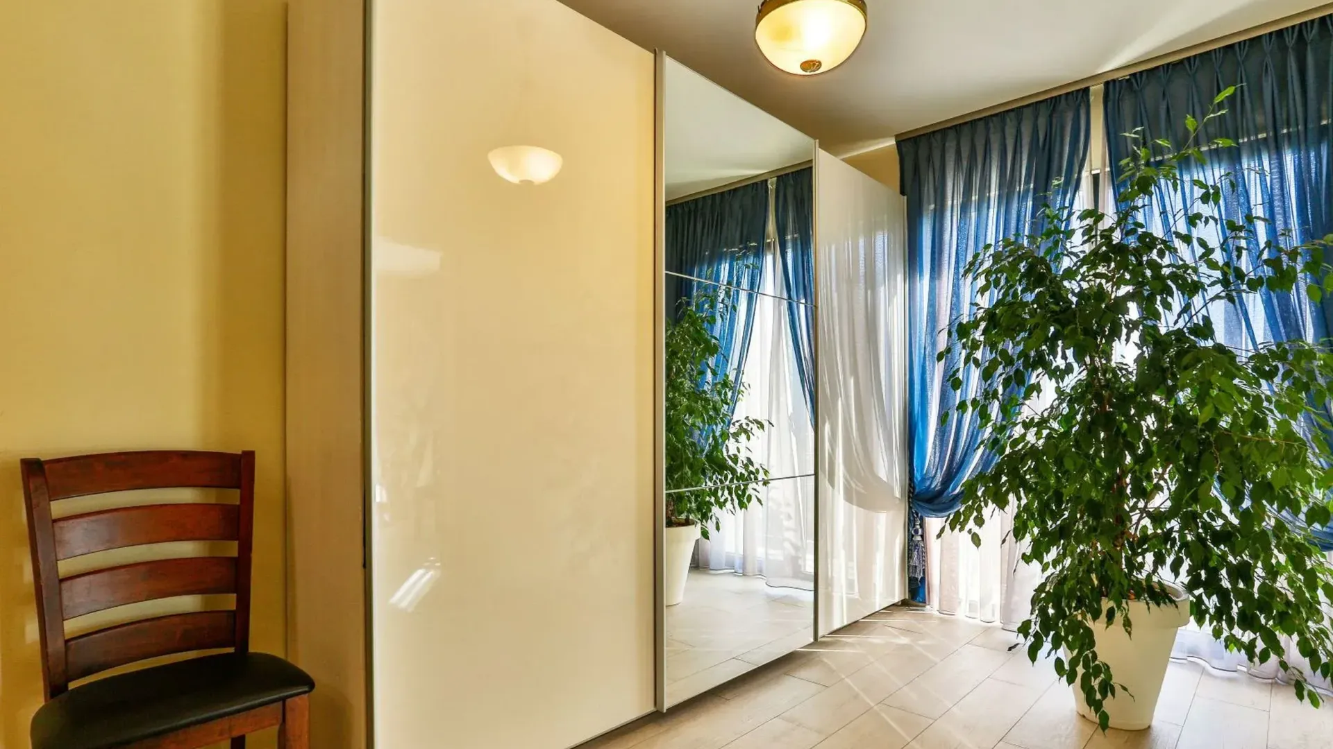 Prodaja, kuća, 240m², Donja Lastva, Tivat