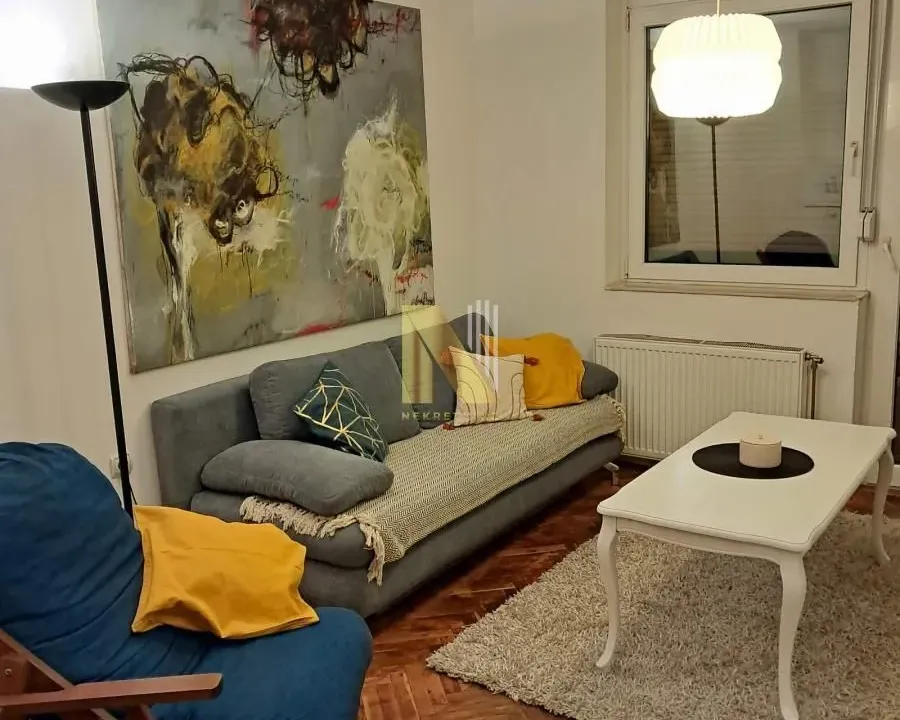 Izdavanje, jednosoban stan, 35m², Rotkvarija, Novi Sad Sve Podlokacije