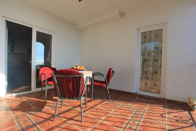 Sale, house, 296m², Šušanj, Bar