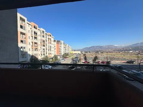 Prodaja, jednosoban stan, 45m², Stari Aerodrom, Podgorica - image 8