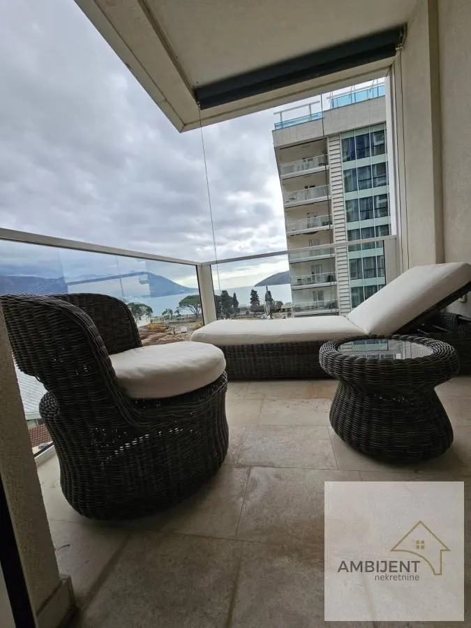 Prodaja, trosoban stan, 104m², Budva, Crna Gora