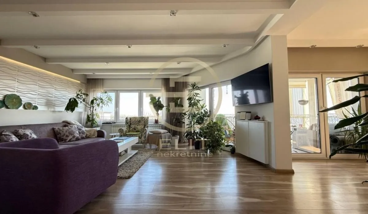 Sale, house, 273m², Petrovaradin, Novi Sad