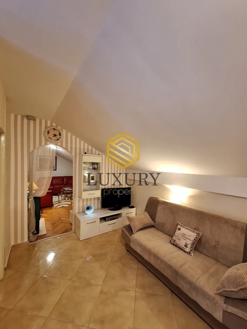 Izdavanje, dvosoban stan, 70m², Donja Gorica, Podgorica