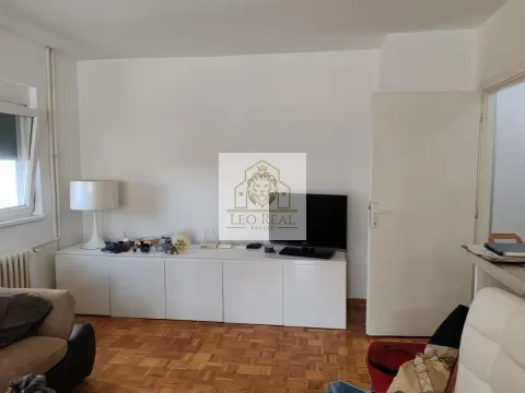 Prodaja, trosoban stan, 76m², Novi Beograd Blok 71, Novi Beograd Sve Podlokacije - image 2