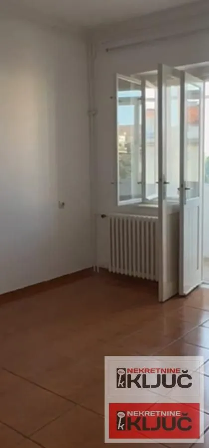 Prodaja, dvosoban stan, 68m², Kej, Novi Sad Sve Podlokacije