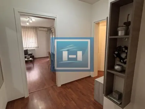 Prodaja, dvosoban stan, 56m², Centar, Jagodina - image 8