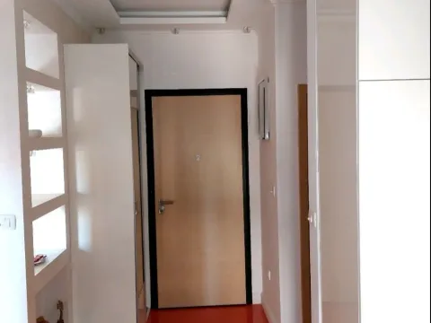 Izdavanje, jednosoban stan, 43m², Bečići, Budva - image 5