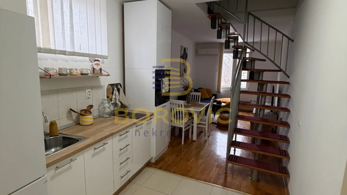 Prodaja, dvosoban stan, 63m², Savski Venac, Beograd