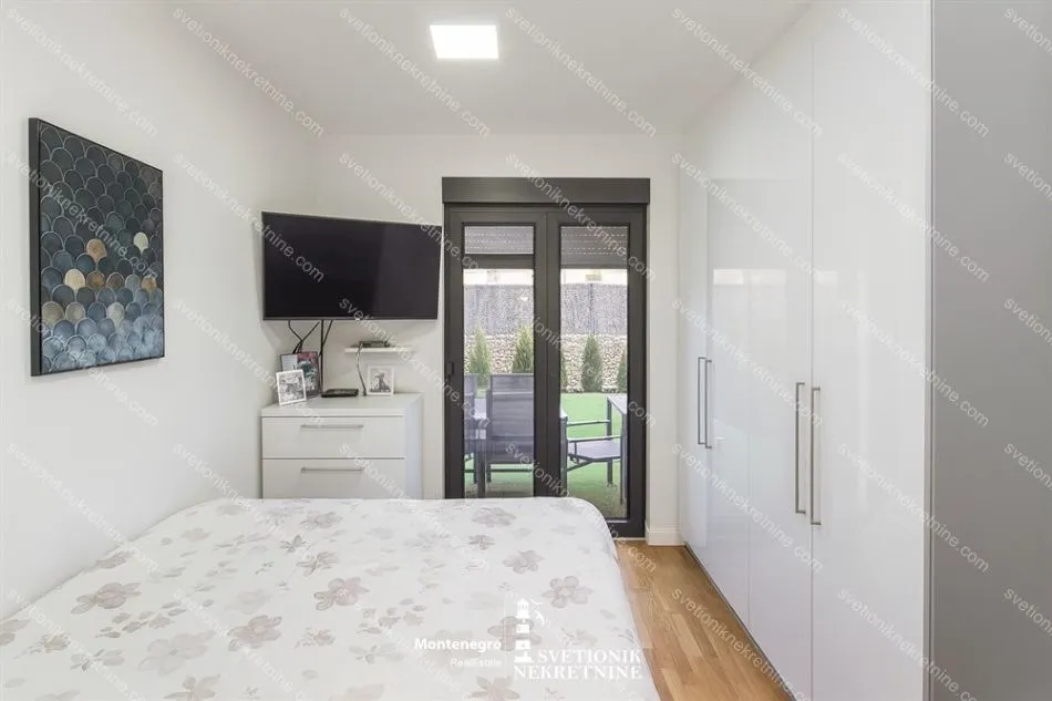Prodaja, jednosoban stan, 40m², Đenovići, Herceg Novi