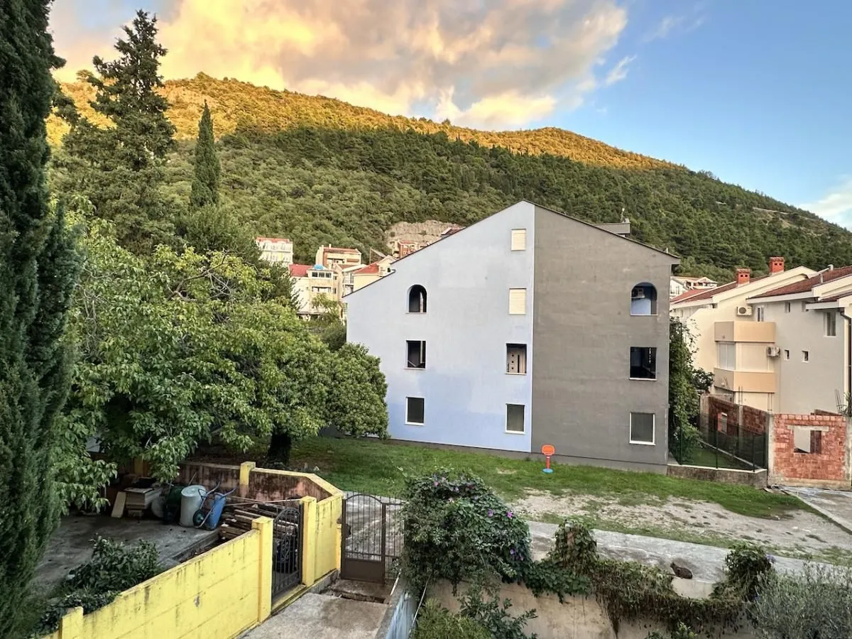 Sale, one bedroom apartment, 52m², Budva, Crna Gora