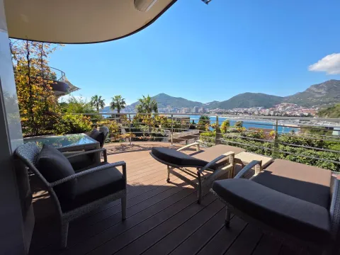 Sale, two bedroom apartment, 141m², Budva, Crna Gora - image 1