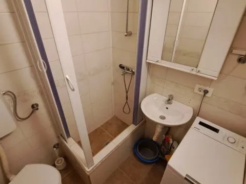 Rent, one bedroom apartment, 40m², Preko Morače, Podgorica - image 14