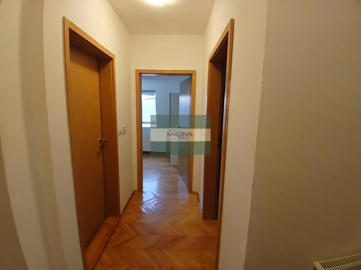 Prodaja, stan, 71m², Centar, Jagodina