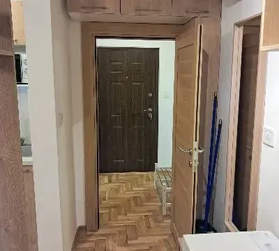 Izdavanje, garsonjera, 30m², Stari Grad, Beograd - image 7