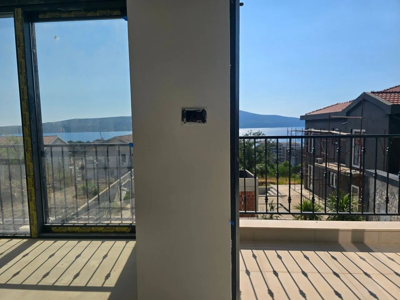 Sale, two bedroom apartment, 61m², Tivat, Crna Gora
