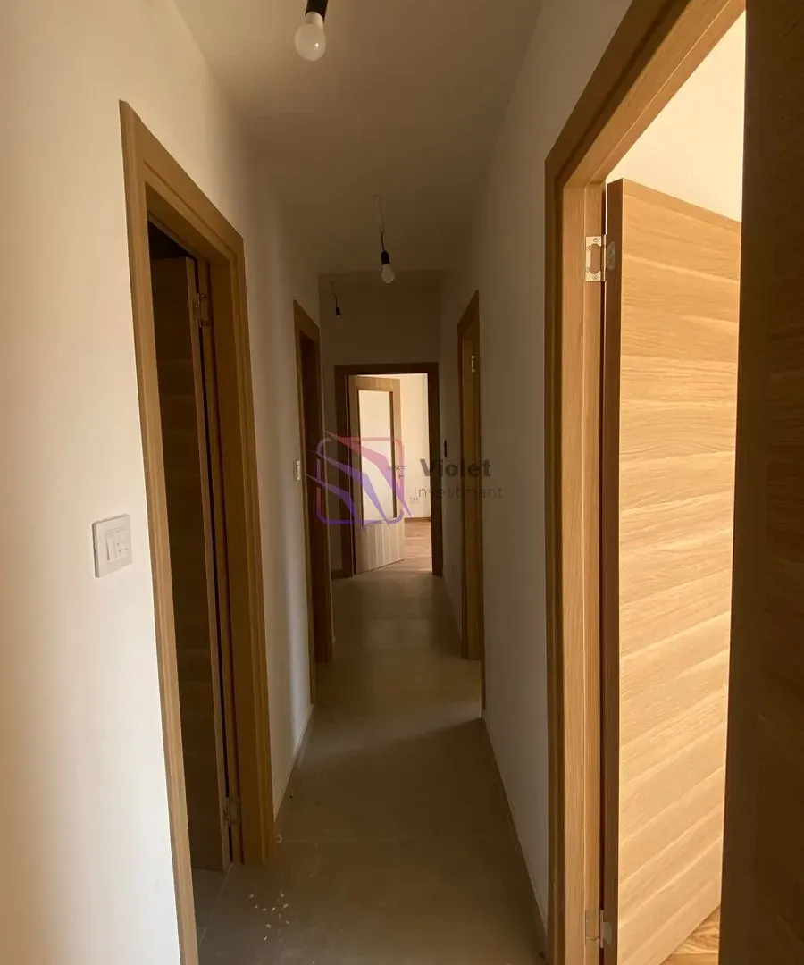 Prodaja, dvosoban stan, 84m², Zagorič, Podgorica