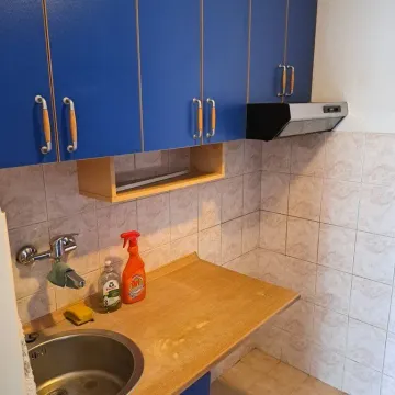 Izdavanje, trosoban stan, 103m², Blok 5, Podgorica - image 4