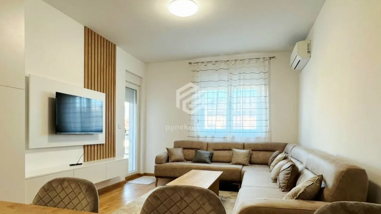 Prodaja, jednosoban stan, 46m², Stari Aerodrom, Podgorica