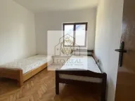 Rent, house, 330m², Dobanovci, Surčin - image 11