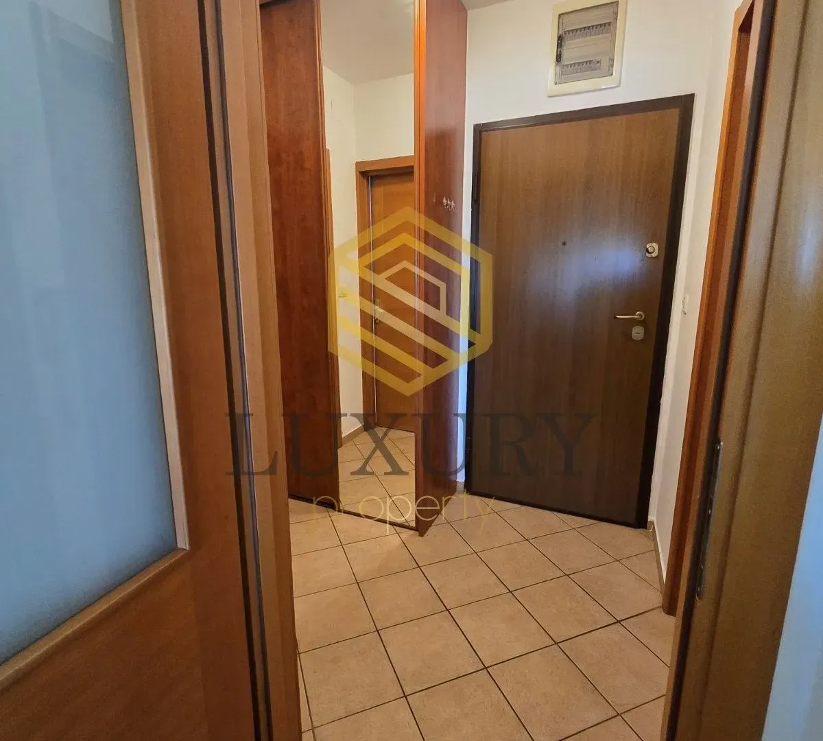 Rent, one bedroom apartment, 48m², Stari Aerodrom, Podgorica