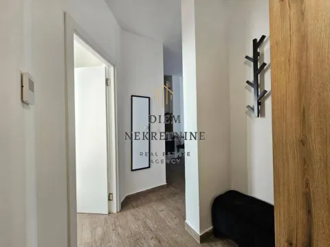 Rent, one bedroom apartment, 40m², Šušanj, Bar - image 4