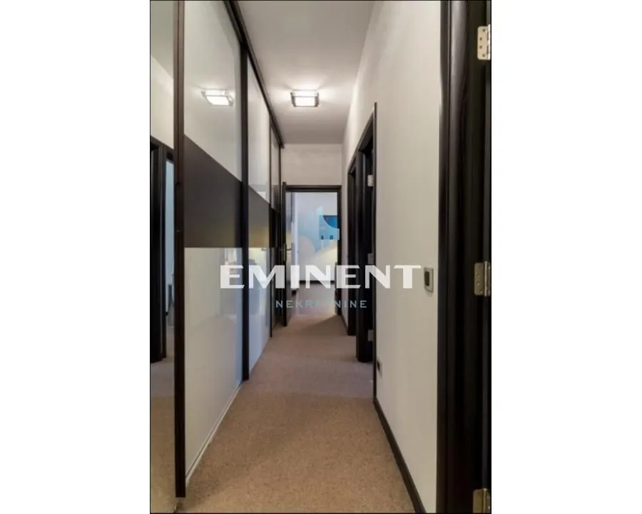 Rent, four bedroom apartment, 87m², Stari Grad, Beograd