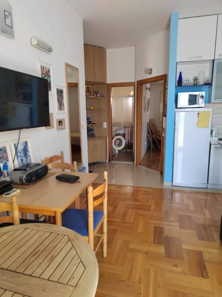 Prodaja, jednosoban stan, 40m², Bečići, Budva