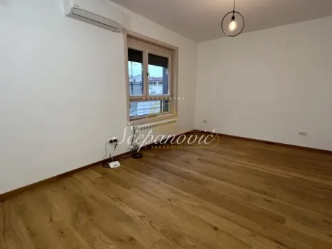 Prodaja, stan, 128m², Vračar Hram, Vračar Sve Podlokacije - image 9