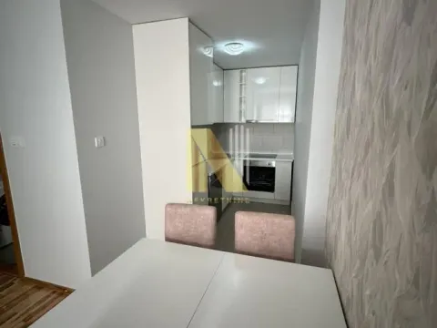 Izdavanje, dvosoban stan, 54m², Socijalno, Novi Sad Sve Podlokacije - image 3