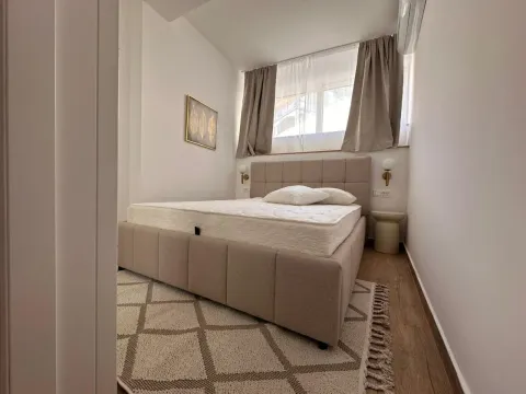Rent, three bedroom apartment, 100m², Zelenika, Herceg Novi - image 10