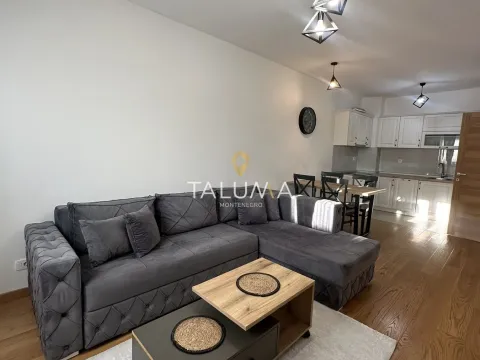 Izdavanje, jednosoban stan, 43m², City Kvart, Podgorica - image 10