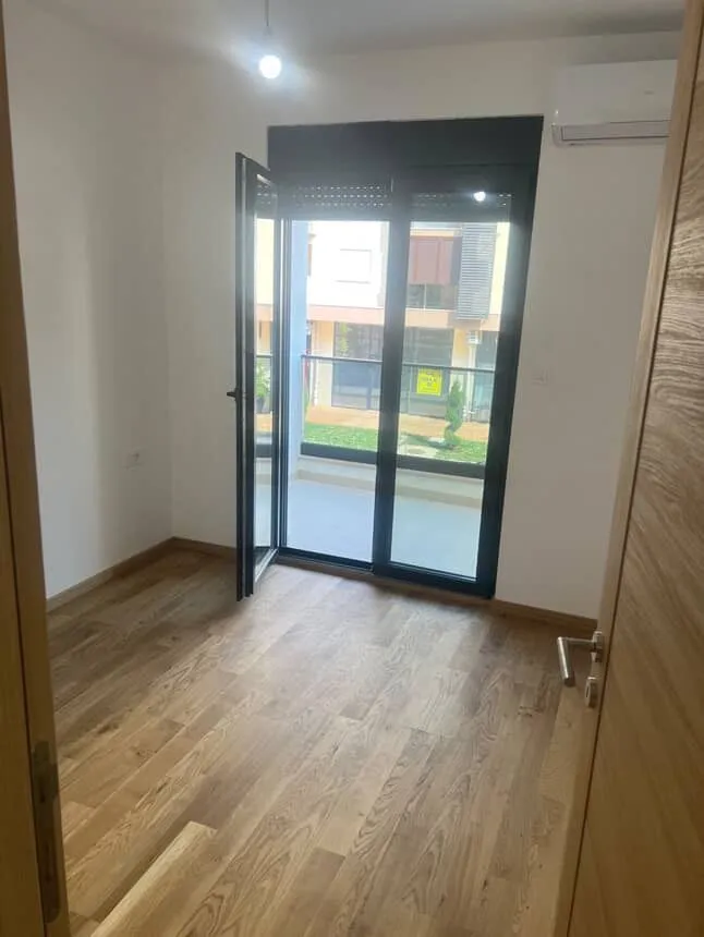 Rent, two bedroom apartment, 53m², New City, Podgorica