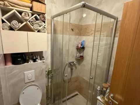 Rent, one bedroom apartment, 45m², Blok 6, Podgorica - image 3