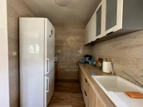 Izdavanje, kuća, 170m², Zagorič, Podgorica - image 4