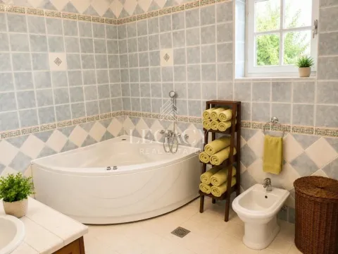 Rent, house, 400m², Zvezdara Sve Podlokacije, Beograd - image 16