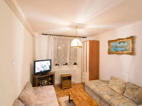 Prodaja, dvosoban stan, 63m², Centar, Zlatibor - image 2